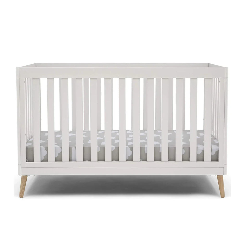 Versatile 5-in-1 Convertible Baby Crib: Adjustable Height, Toddler, Daybed, Full-Size