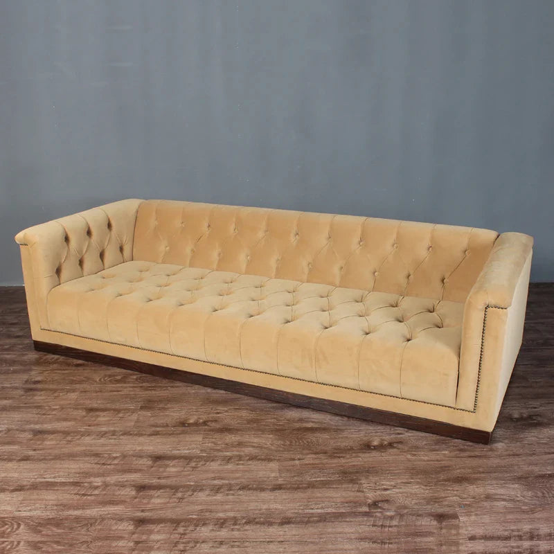 Luxurious Chesterfield Velvet Sofa Couch - Elegant Oak Wood Frame, 3-Seater