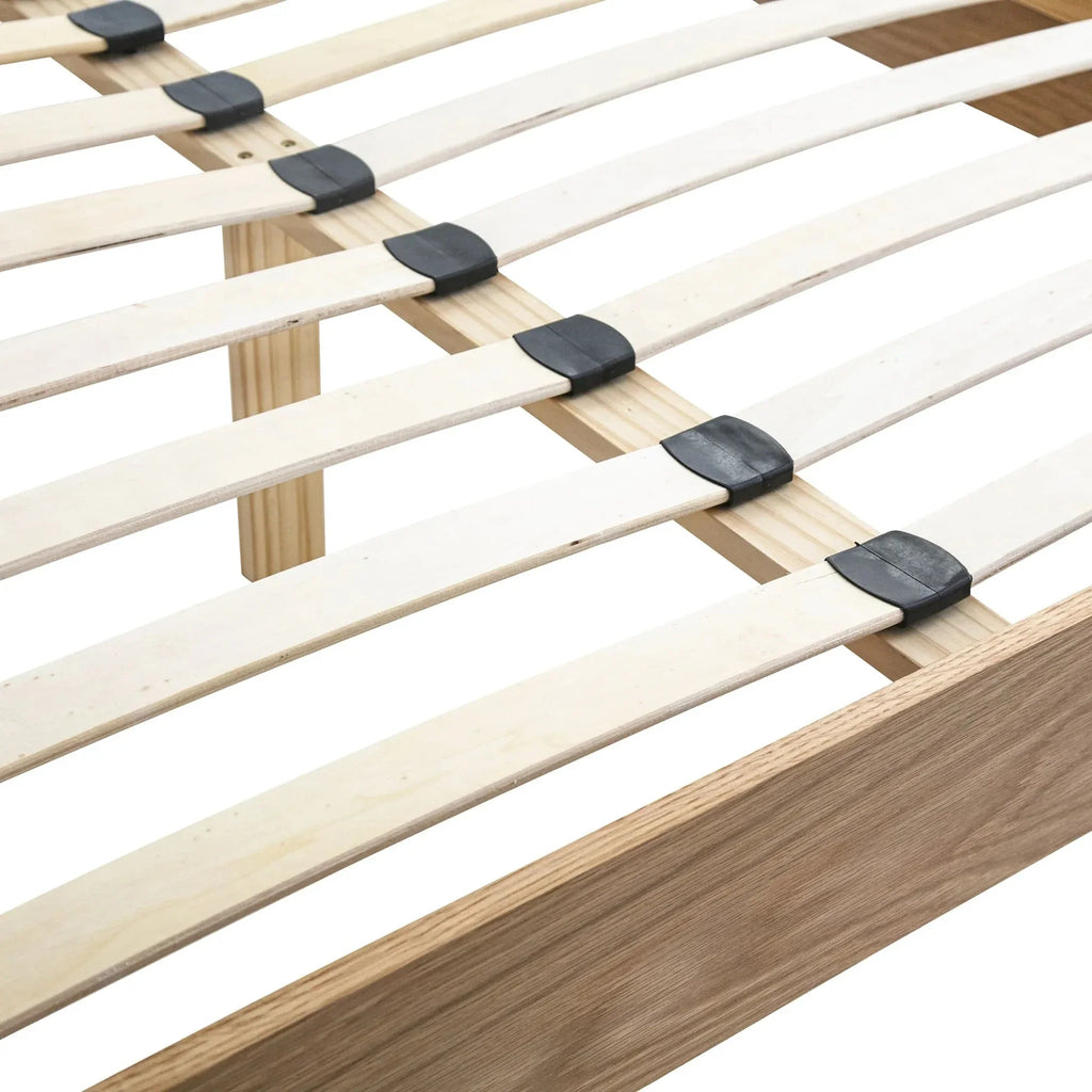 Luxury Fluted Barrel Solid Oak Wood Queen Bed Frame Modern Design