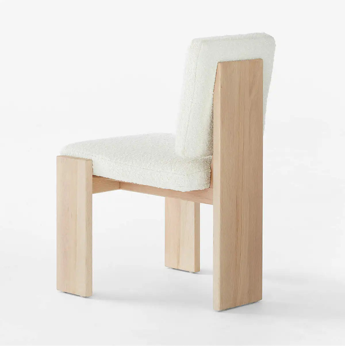 Elegant White Boucle Dining Chair: Solid Oak Wood, Modern Design, Comfy Seating