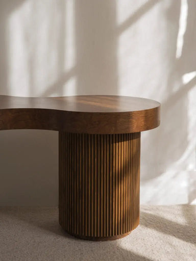 Elegant Nordic Fluted Oak Bench with Burl Top - Modern Indoor/Outdoor Seating