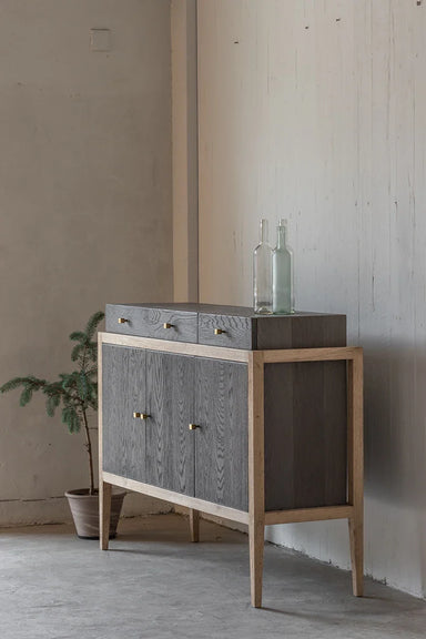 Elegant Scandinavian Solid Oak Sideboard: Minimalist 3-Door Living Room Storage Cabinet
