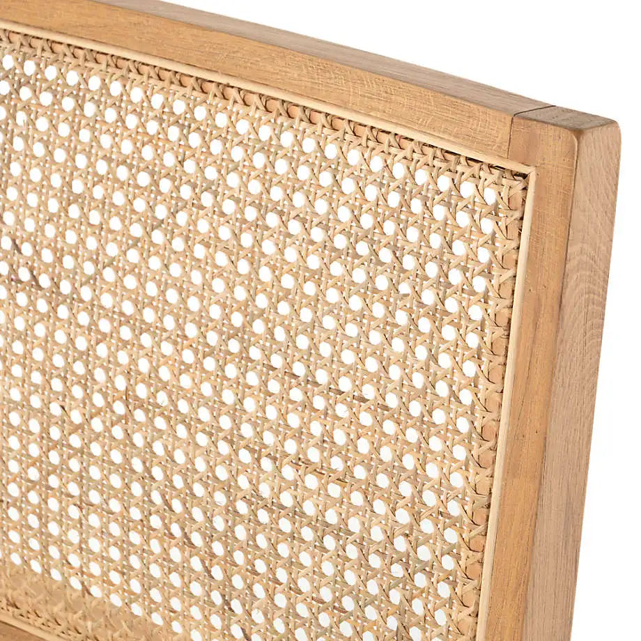Luxury Modern Oak Rattan Dining Chair with Comfort Leather Seat