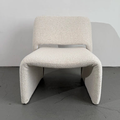 Plush Velvet Boucle Accent Lounge Chair - Modern Solid Wood Design