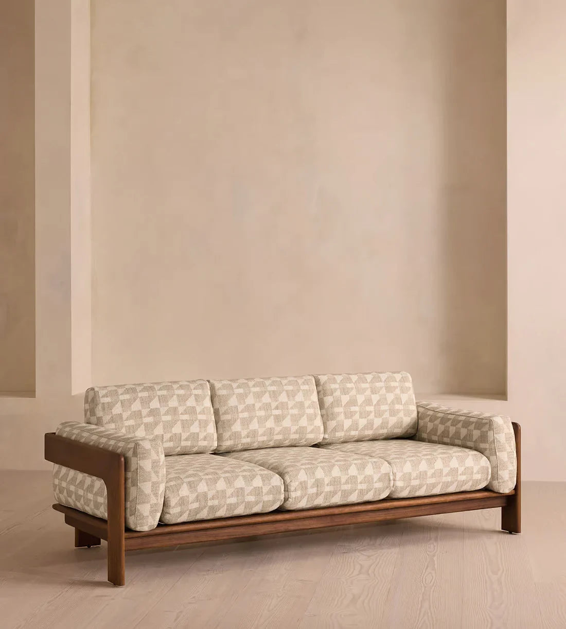Luxurious Modern Fabric Sofa Chaise; Comfortable Living Room, Bedroom & Hotel Seating