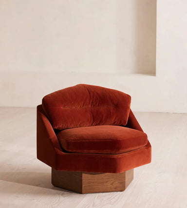 Luxurious Hexagonal Velvet Swivel Living Room Armchair with Solid Oak Base