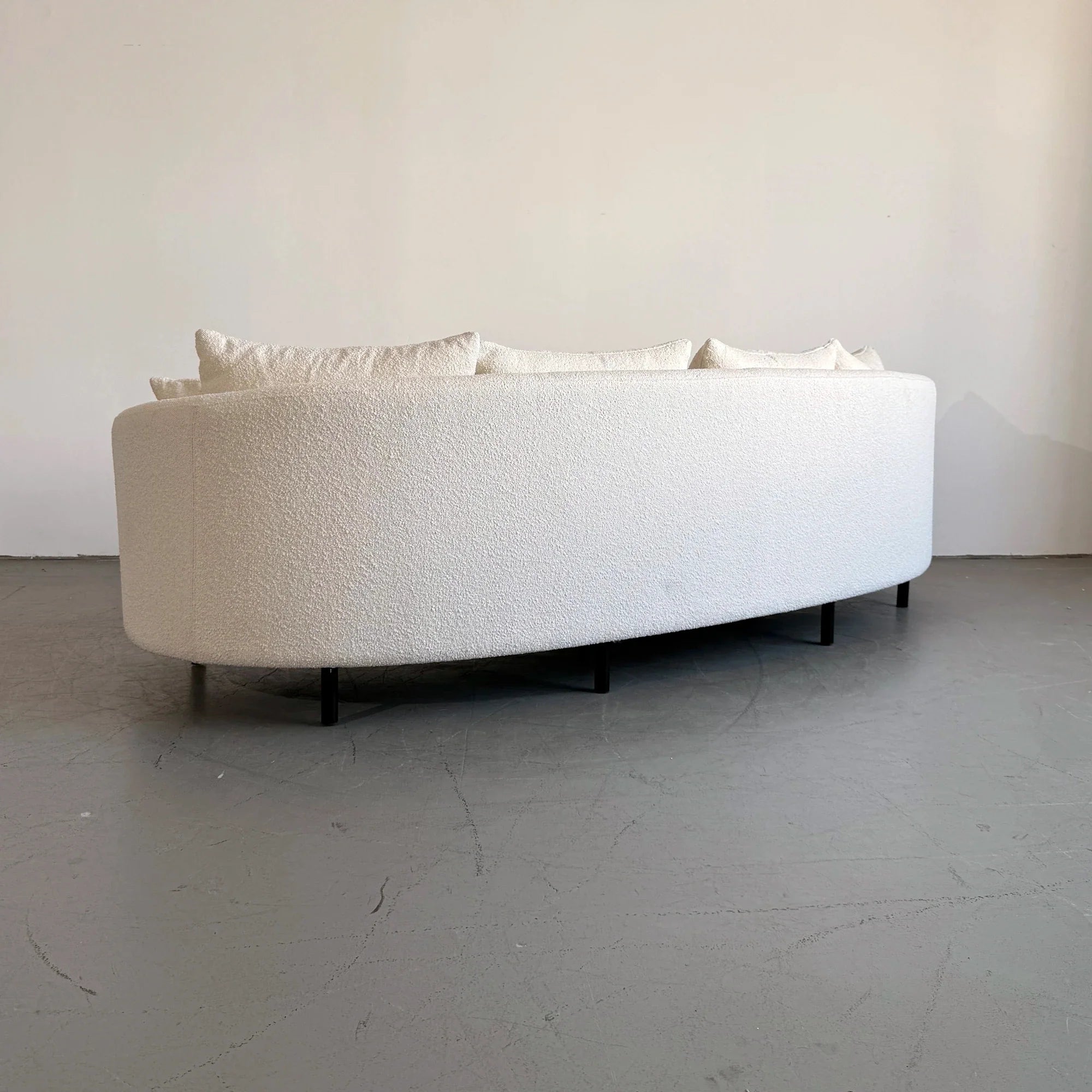 Modern Curved Boucle 3-Seater Sofa with Elegant Black Metal Legs