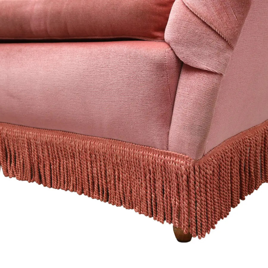 Elegant Pink Velvet Curved 2-Seater Tufted Fringe Modern Loveseat Sofa