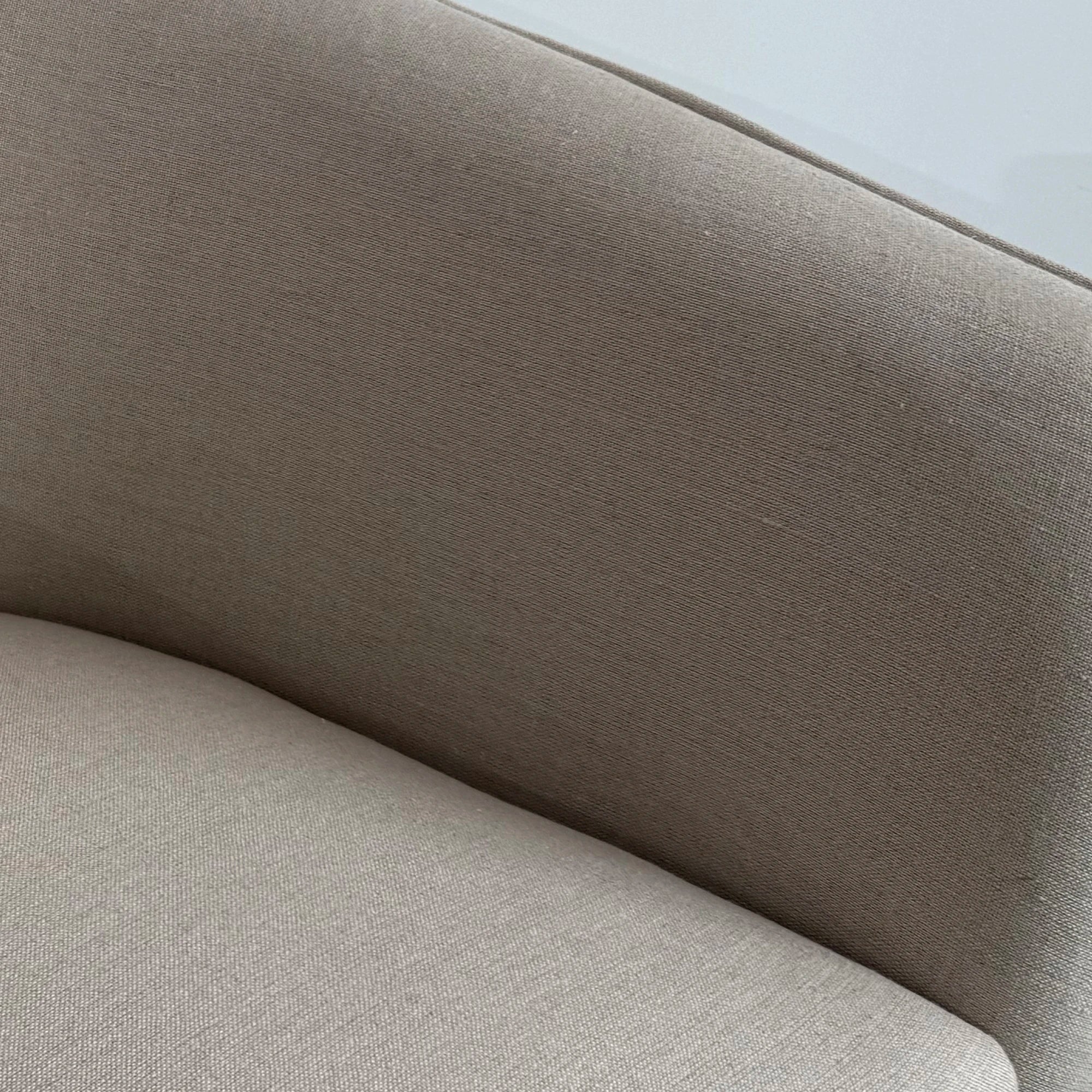 Luxurious Fully Upholstered Swivel Barrel Accent Chair for Living Room