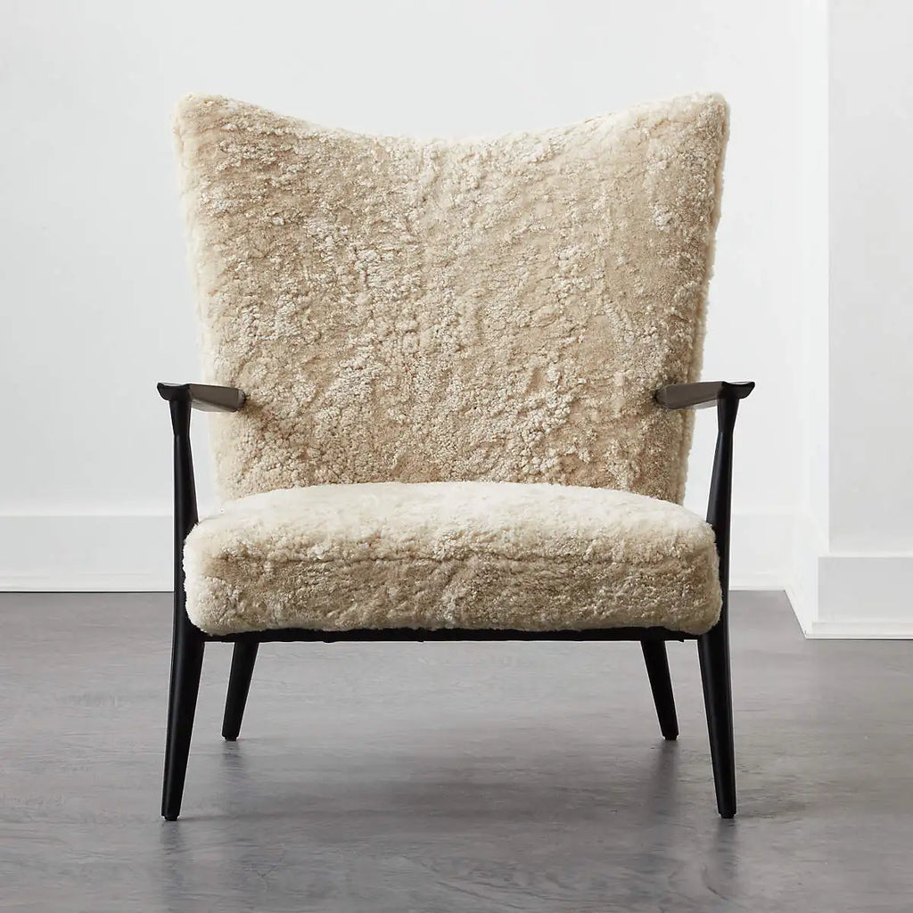Luxurious Shearling Mid-Century Wooden Accent Lounge Chair - Ultimate Comfort