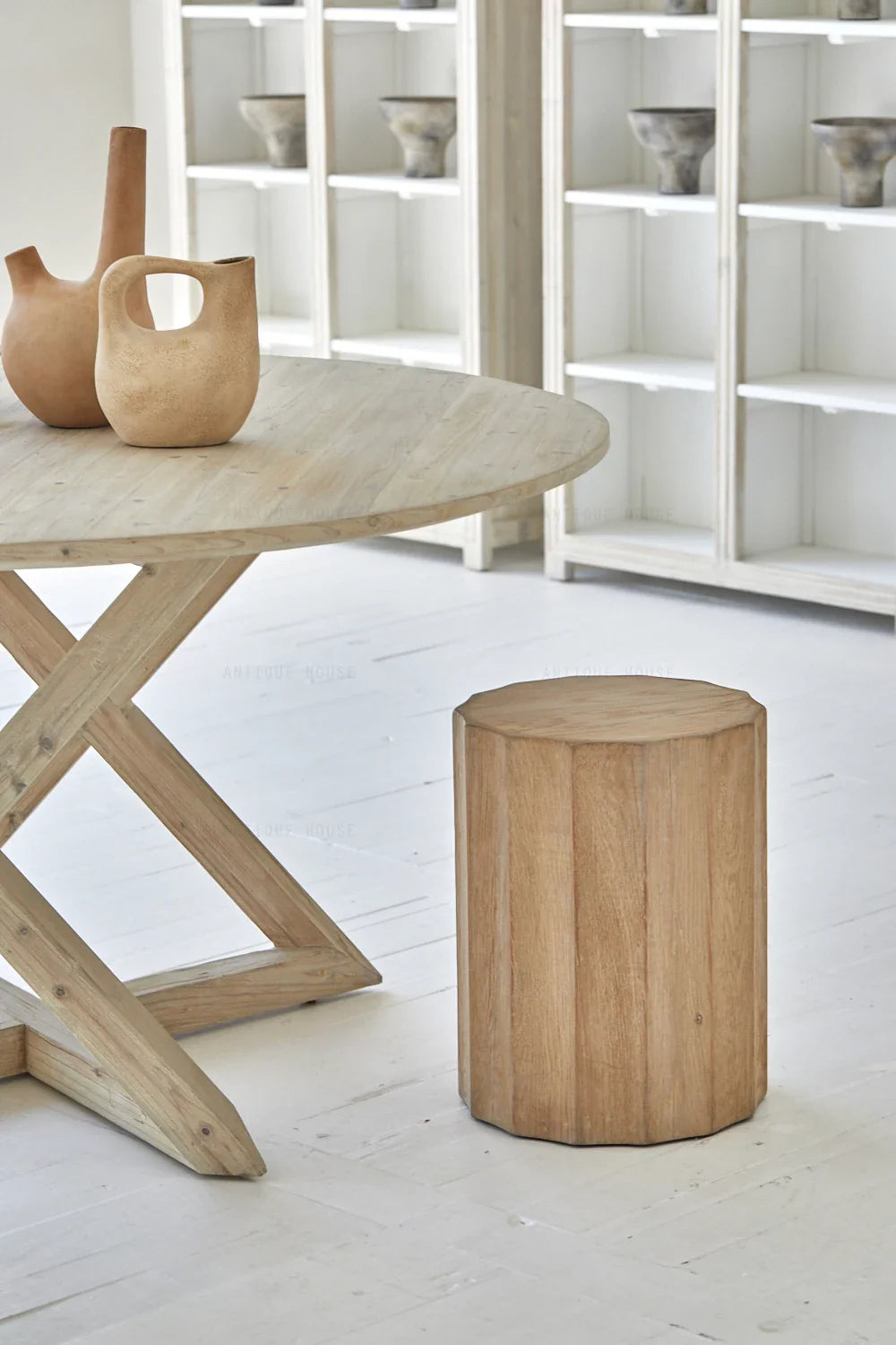 Rustic Wabi-Sabi Recycled Pine Wood Round Dining Table, Modern Farmhouse Style