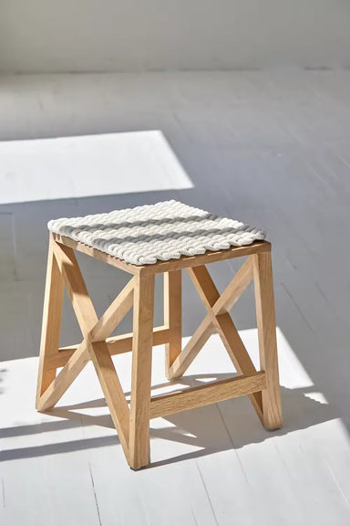 Versatile Scandinavian Modern Wood Stool: Elegant Side Table and Dining Chair