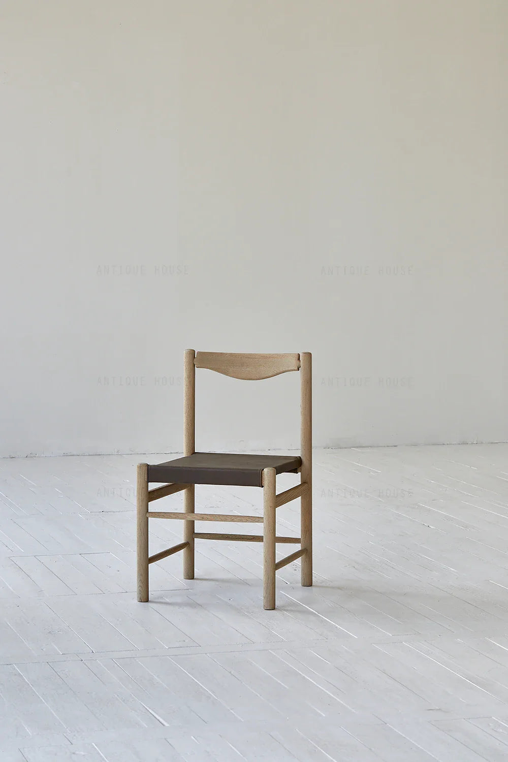 Elegant Solid Oak Wood Dining Chair with Japandi Wabi-Sabi Design and Comfortable Upholstery