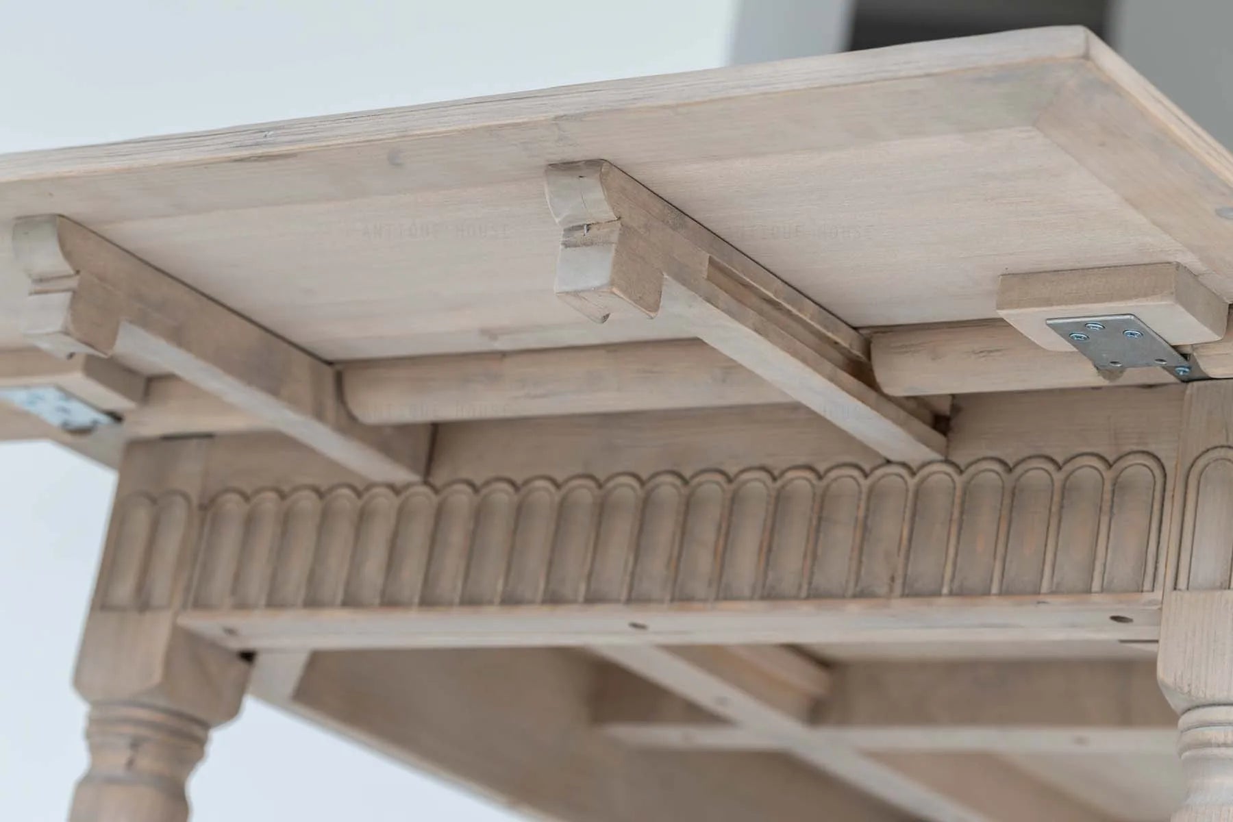 Mid-Century Modern Pine Wood Dining Table, Extendable Antique Style Furniture