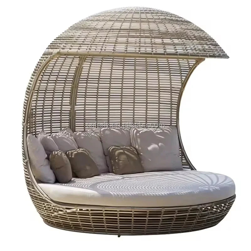 Architectural Grade All Weather Rattan Daybed for Commercial Outdoor Fitouts