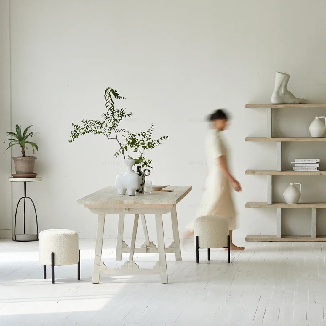 Mid-Century Vintage Natural Recycled Solid Pine Wood 6-Seater Dining Table