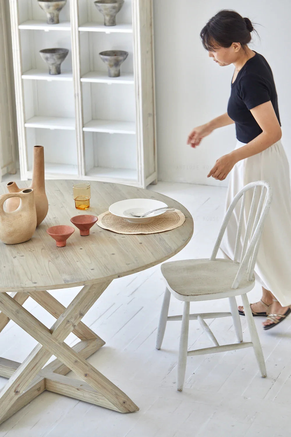 Rustic Wabi-Sabi Recycled Pine Wood Round Dining Table, Modern Farmhouse Style