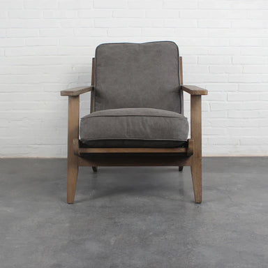 Elegant Solid Oak Recliner Lounge Chair with Plush Linen Upholstery