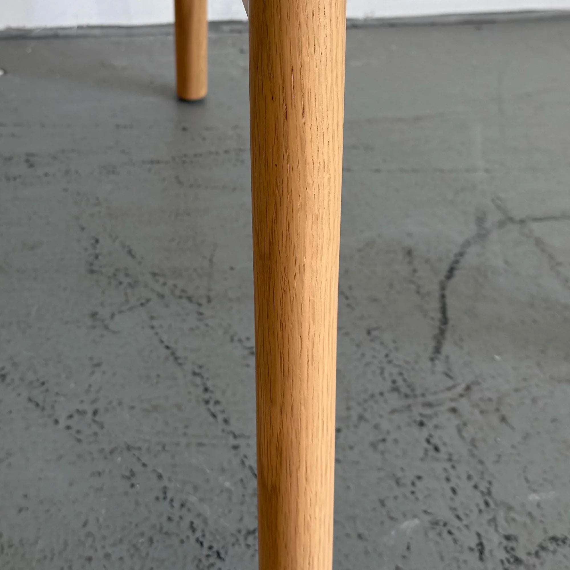 Premium Mid-Century Natural Oak Carved Back Padded Dining Chair