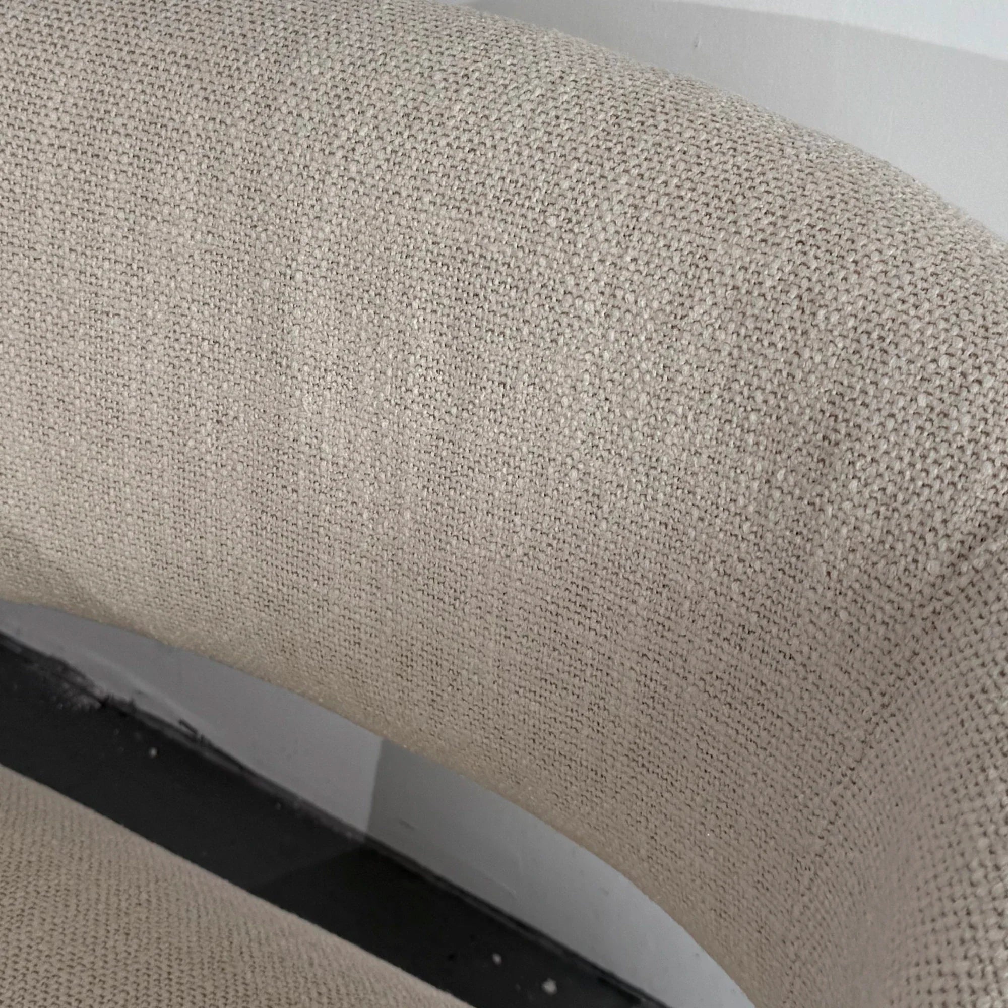 Elegant Cream Fabric Accent Chair, Linen Armchair with Modern Curved Design
