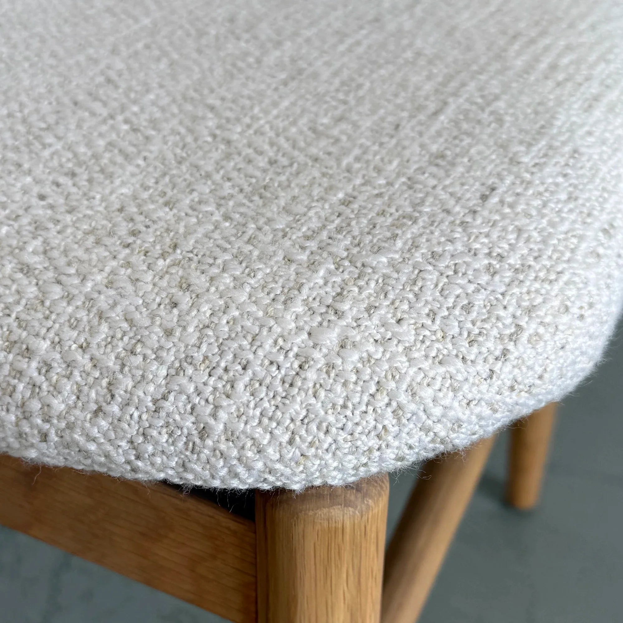 Premium Mid-Century Natural Oak Carved Back Padded Dining Chair