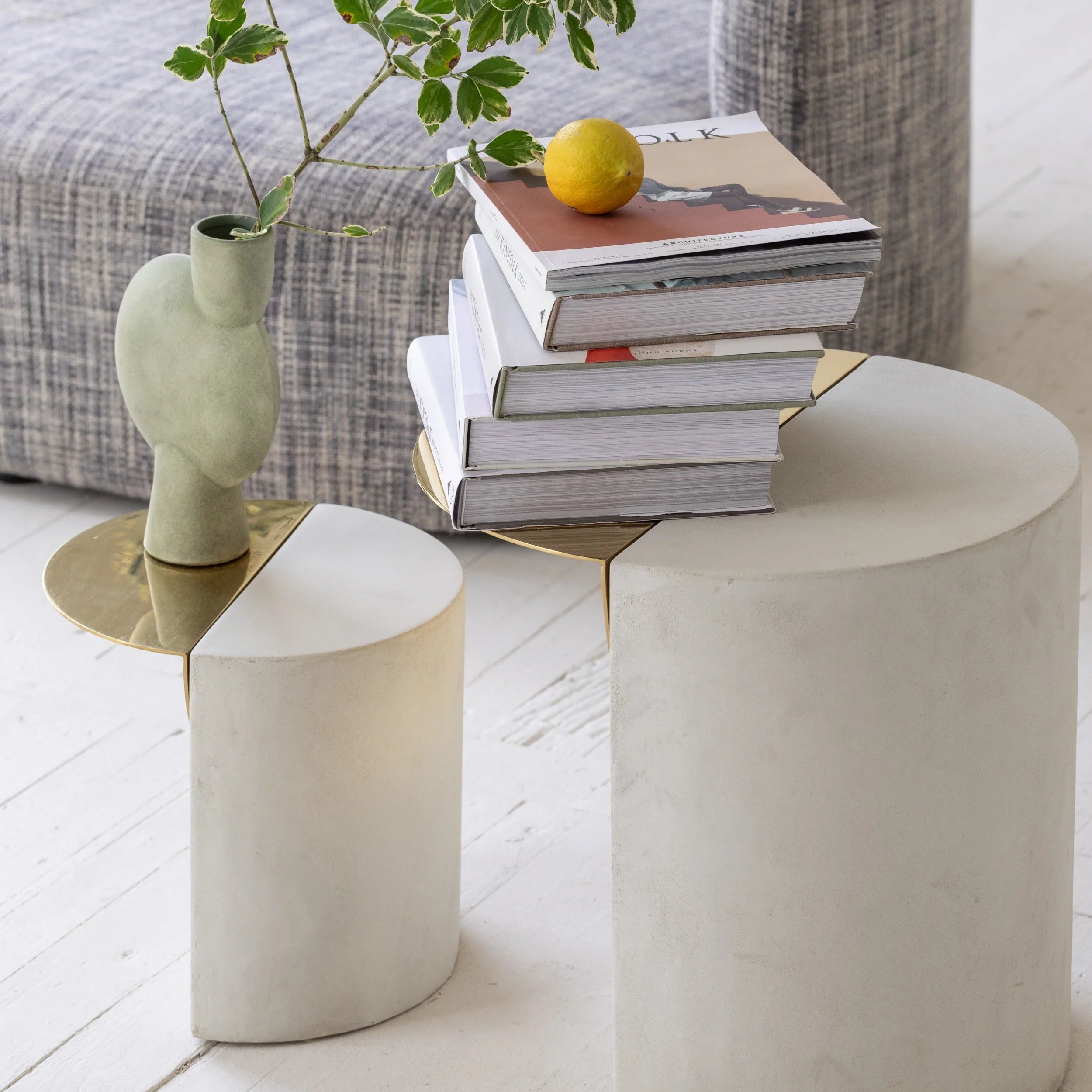 Chic Concrete & Gold Nesting Side Tables - Stackable Round Coffee Table Set