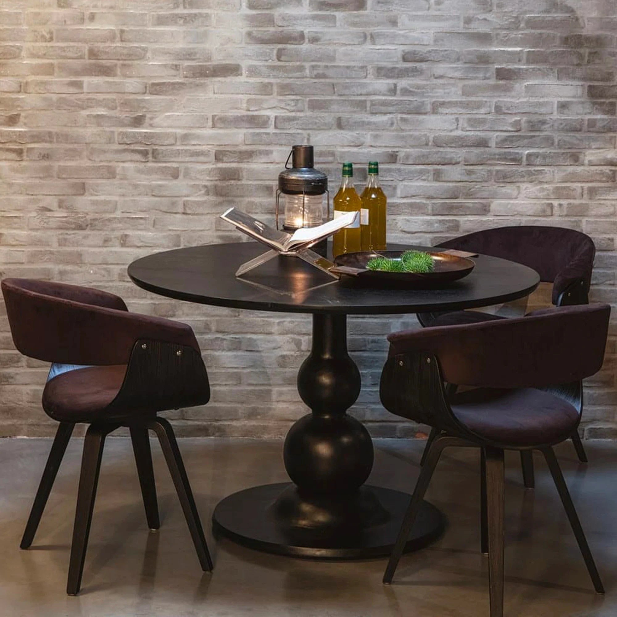 Popular Style Round Black Oak Wood Dining Table with Wooden Top, Modern Design