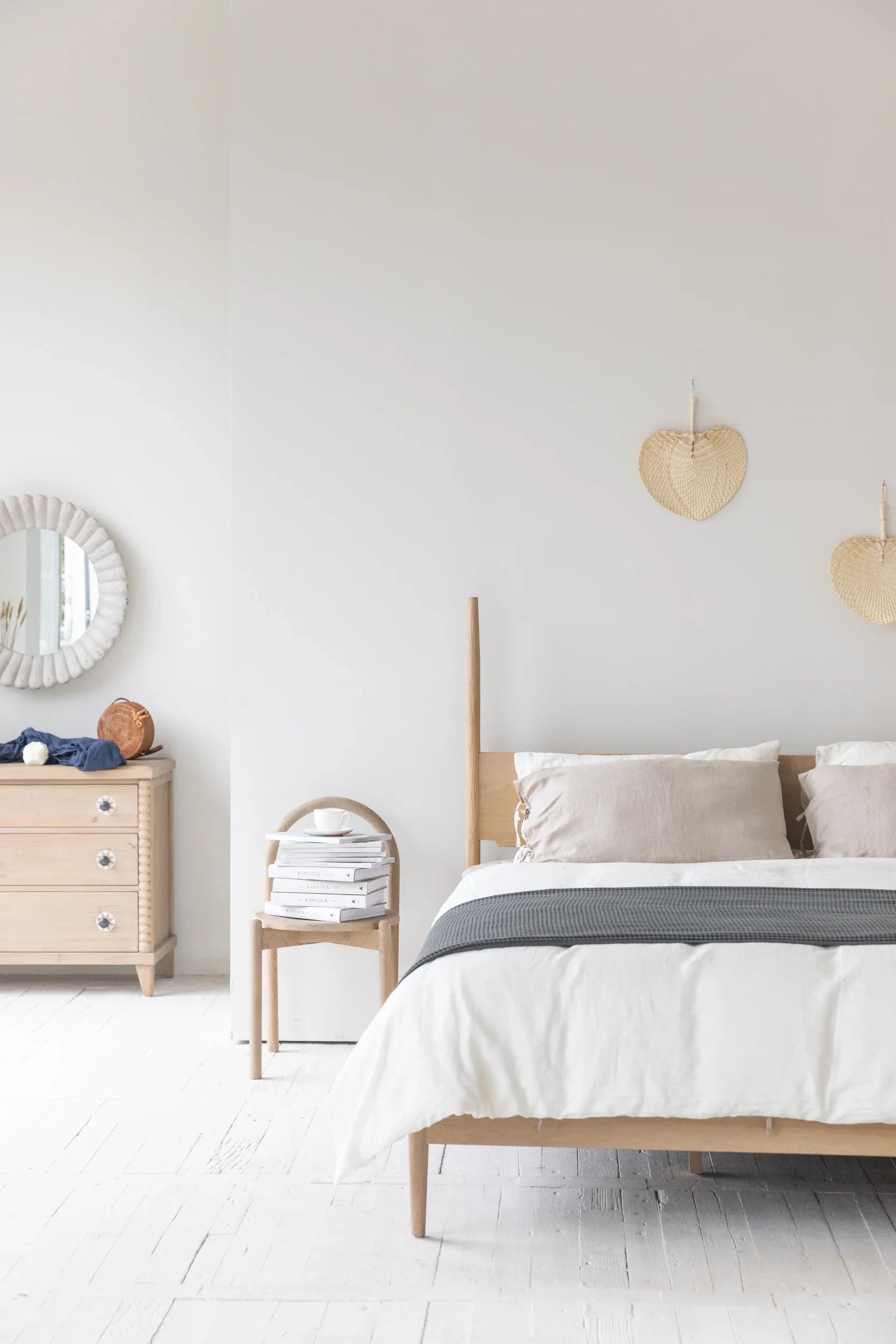 Wabi-Sabi Oak Queen Bed: Modern Geometric Design, Classic Vintage Bedroom Furniture