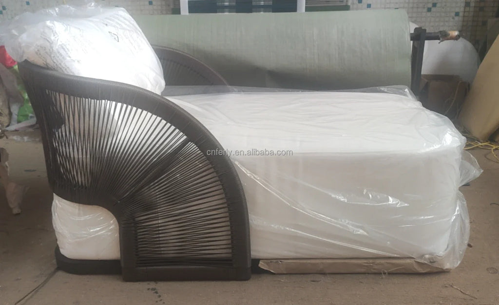 Modernist Project-Grade Commercial Outdoor Sun Lounger with Teak and Wicker
