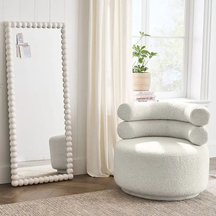 Luxurious Chunky Boucle Ivory Swivel Hug Chair - Modern Designer Accent Lounge