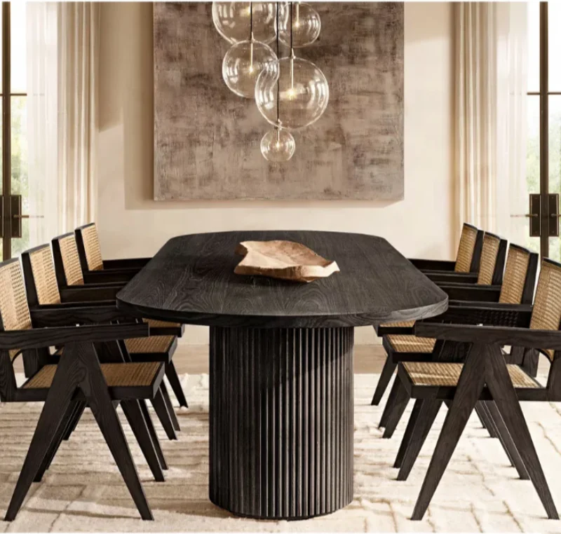 Elegant American Villa Solid Oak Dining Table - Customizable Sizes & Colors