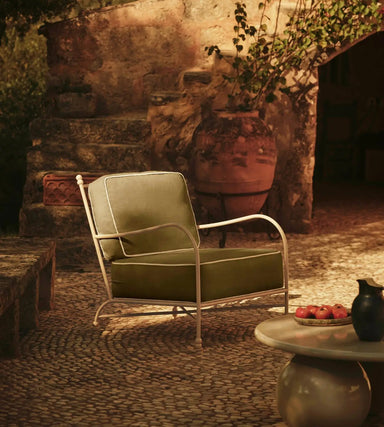 Plush Modern Fabric Single Sofa Armchair with Sturdy Oak Legs for Living Room