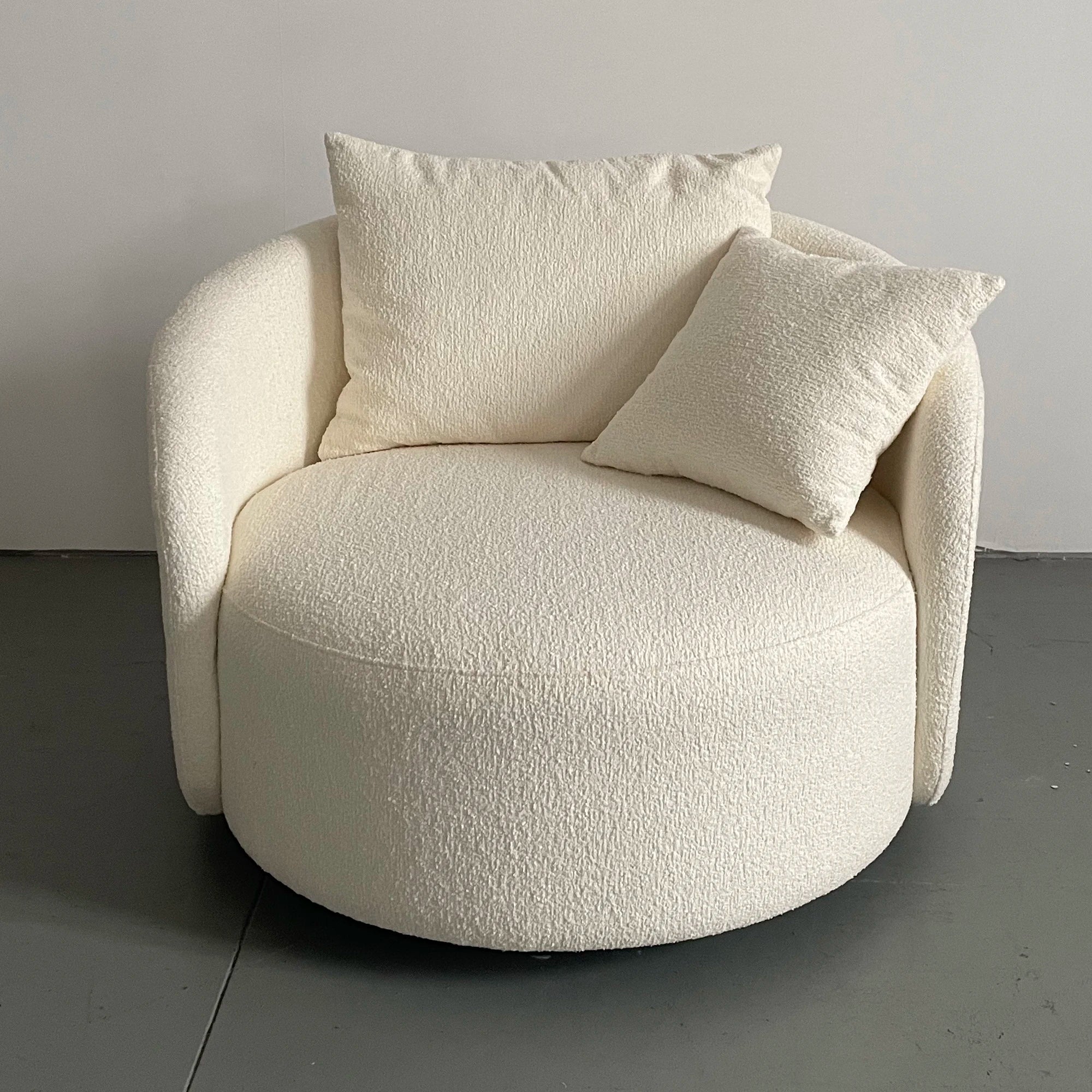 Modern White Boucle Swivel Lounge Chair for Living Room Chic Comfort