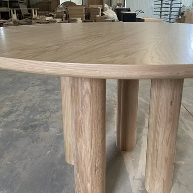 Modern Solid Oak Round Dining Table with Cylinder Legs - Stylish Home Furniture
