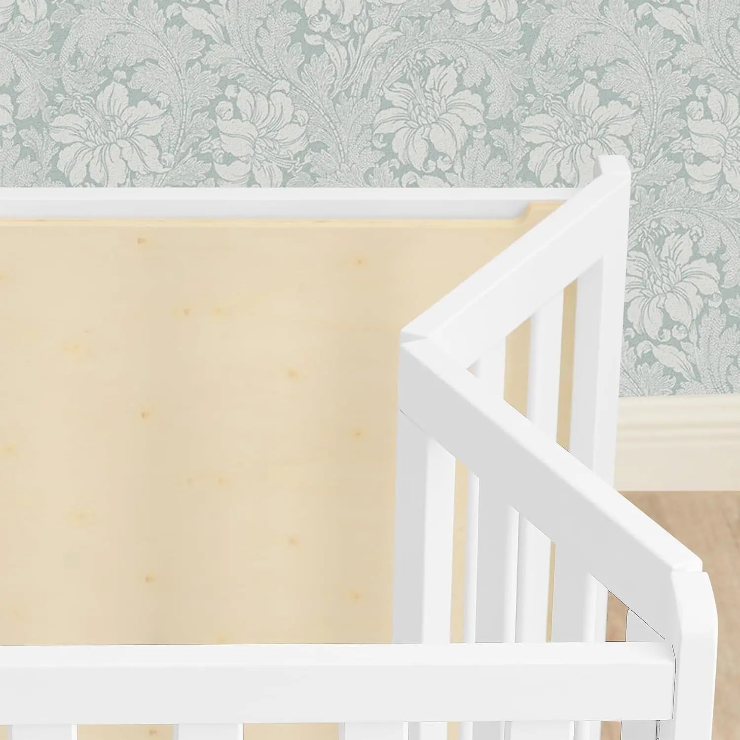 Portable Folding Wood Crib: Secure, Space-Saving, Easy-Fold Nursery Bed for Travel