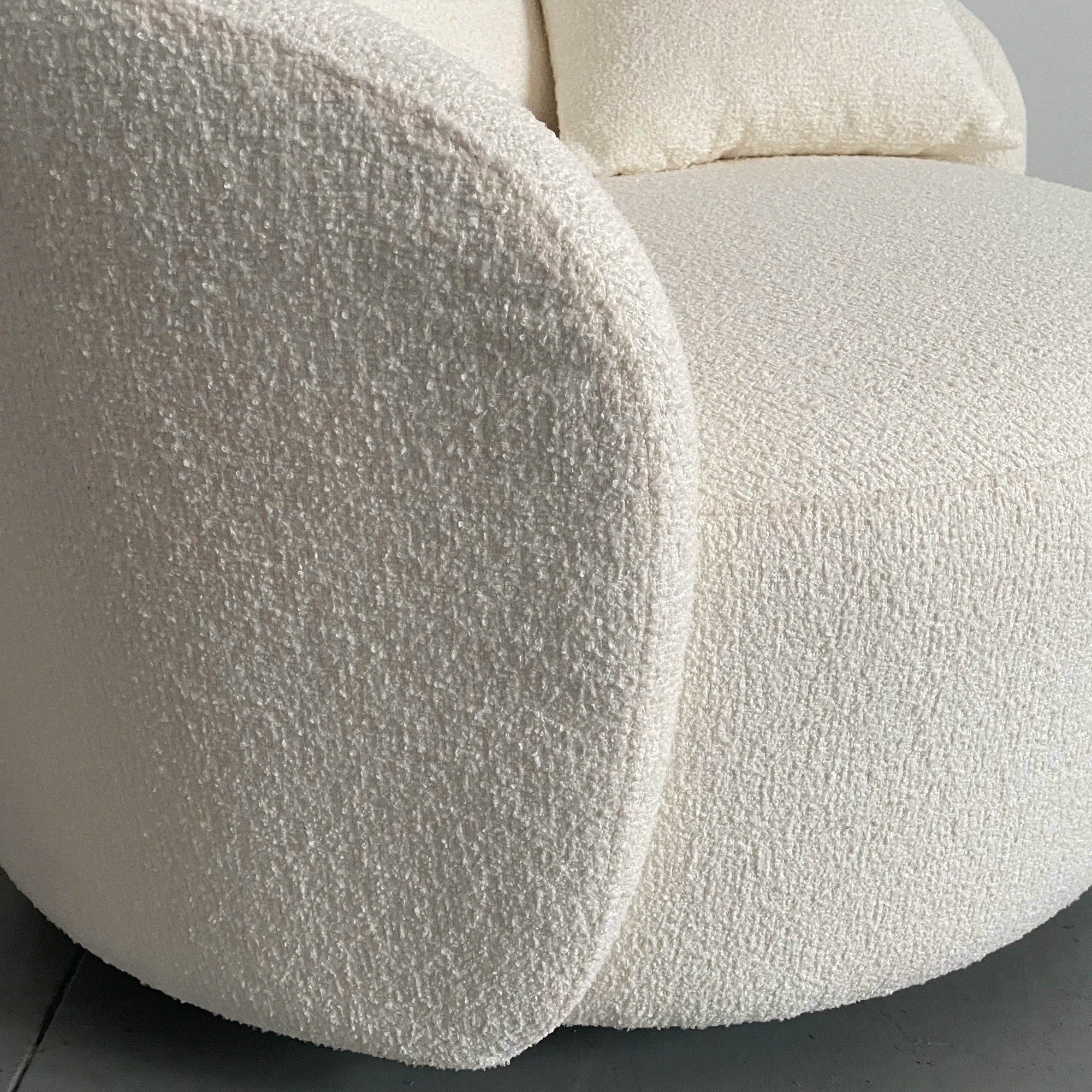 Modern White Boucle Swivel Lounge Chair for Living Room Chic Comfort