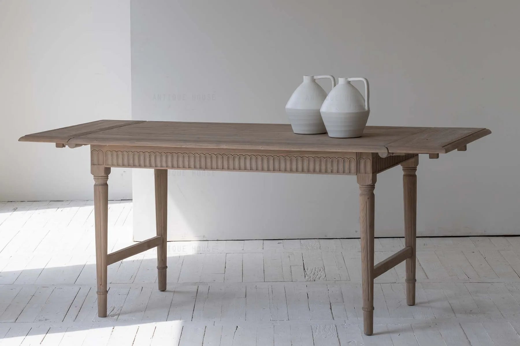 Mid-Century Modern Pine Wood Dining Table, Extendable Antique Style Furniture