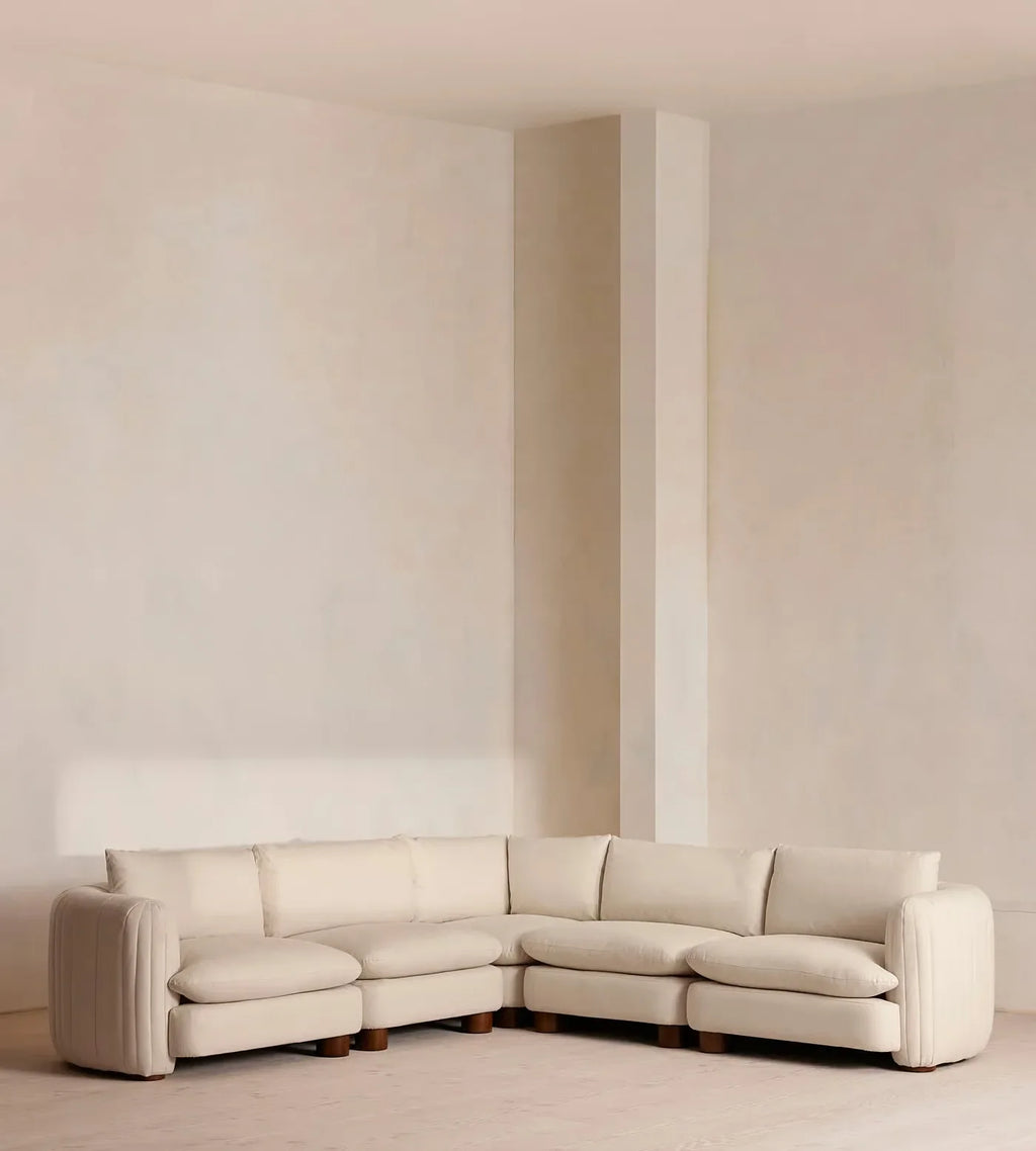 Elegant Modern Chesterfield Sofa Set: Velvet Upholstery, Solid Oak Frame