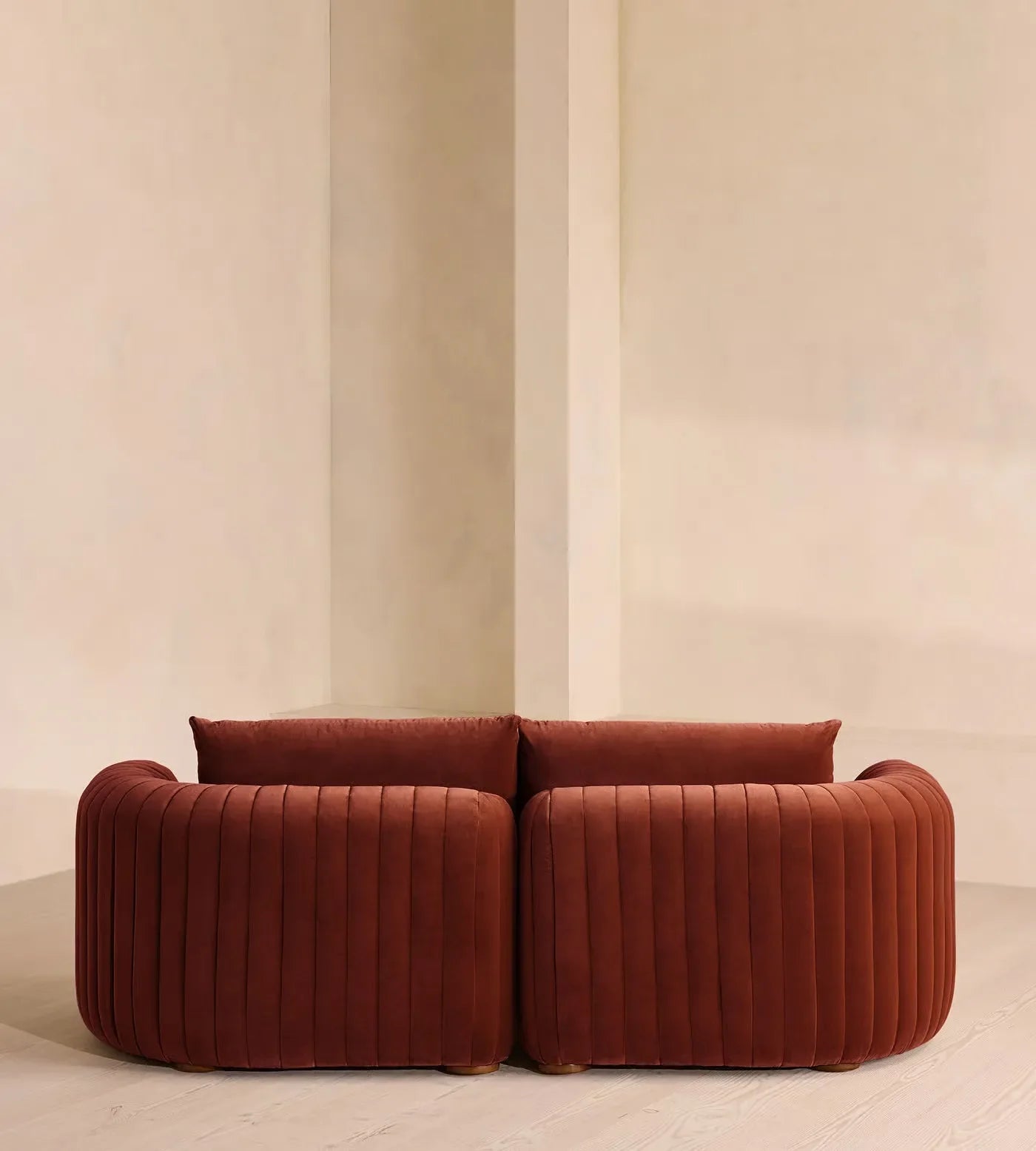 Handcrafted Traditional Solid Hardwood Sofa Set for Luxury Living Room Hotel Use