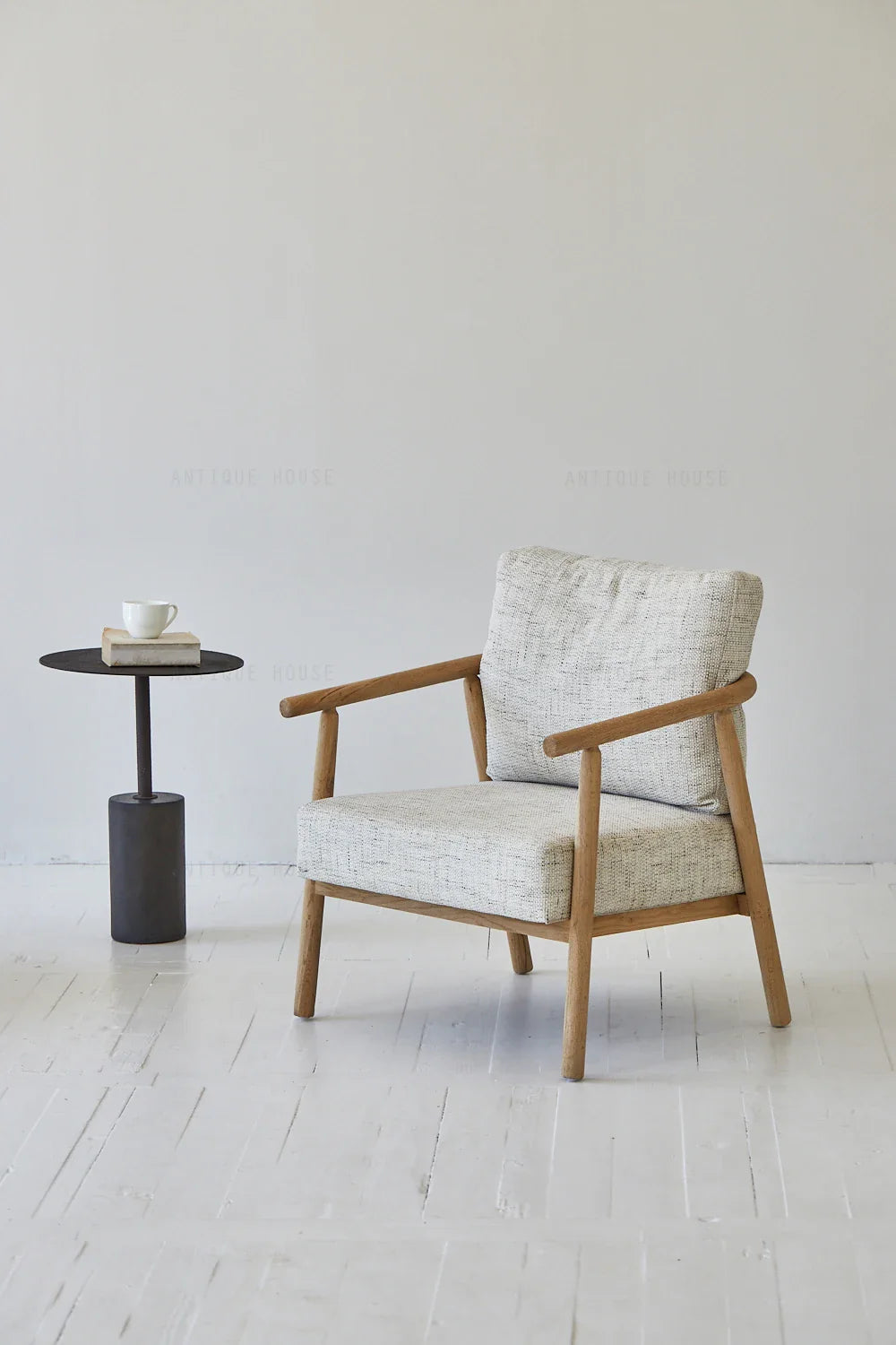 Nordic Japandi Oak Armchair: Elegant Minimalist Wabi-Sabi Leisure Sofa Chair
