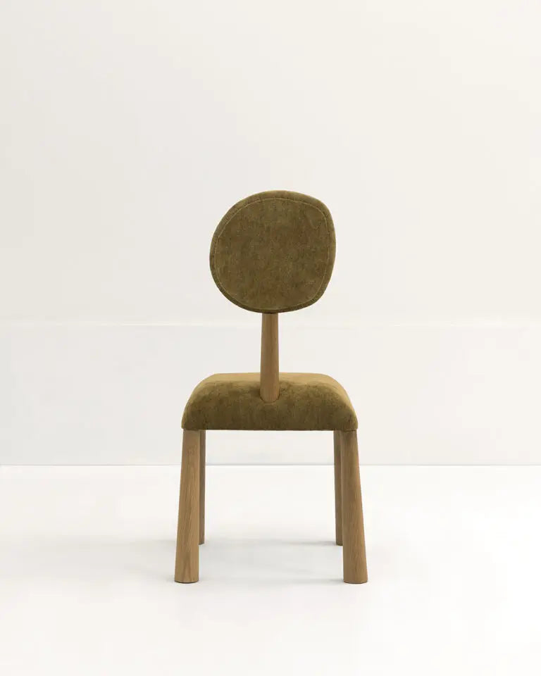 Nordic Style Solid Oak Dining Chair with Linen Upholstery and Round Back