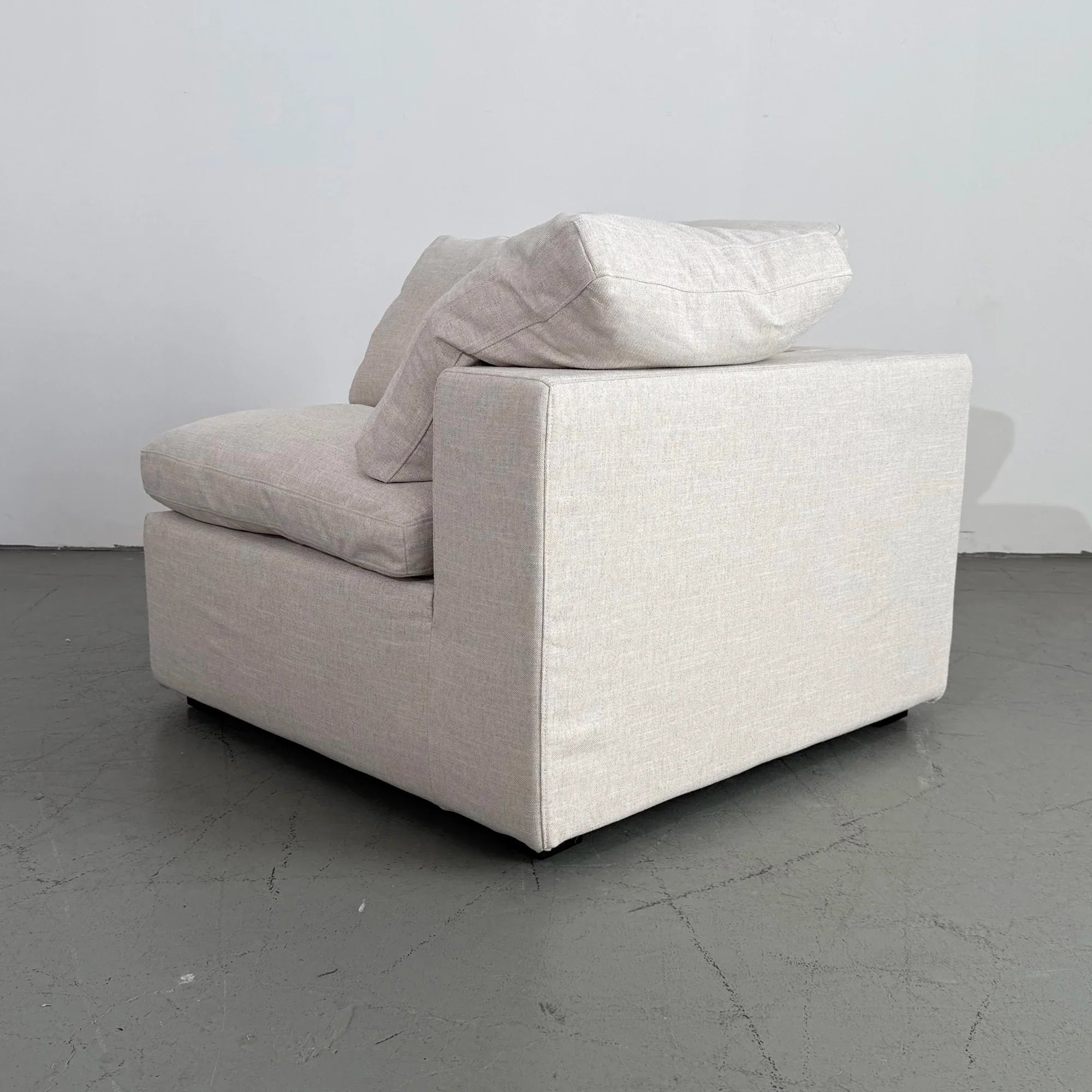 Plush Linen Modular Corner Chair: Modern Living Room Seating Comfort