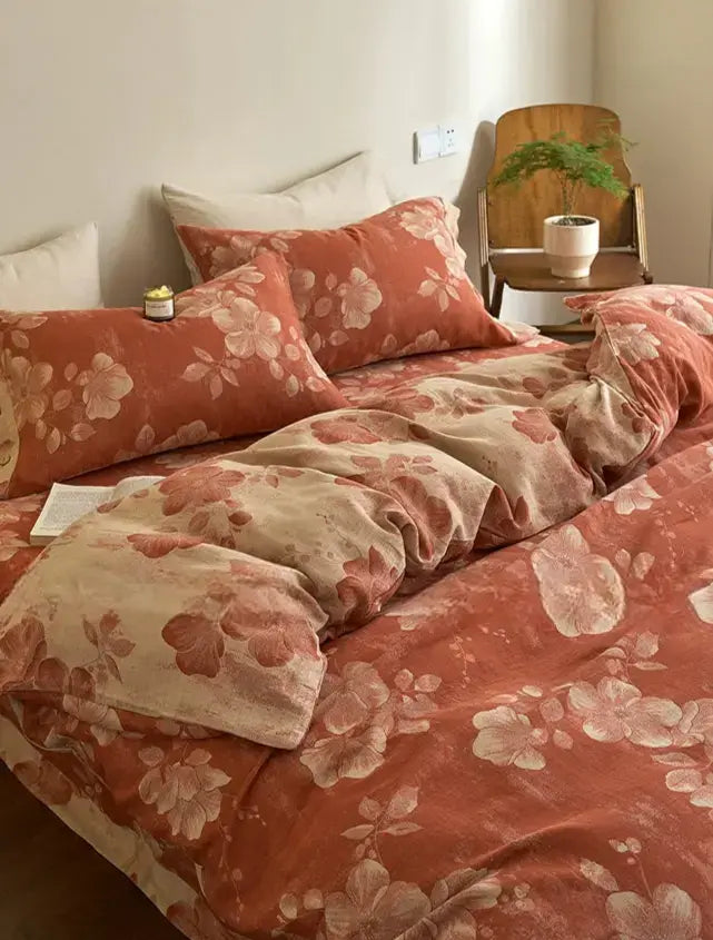 Violette Retro Floral Cotton Four-Piece Set – Skin-Friendly Design