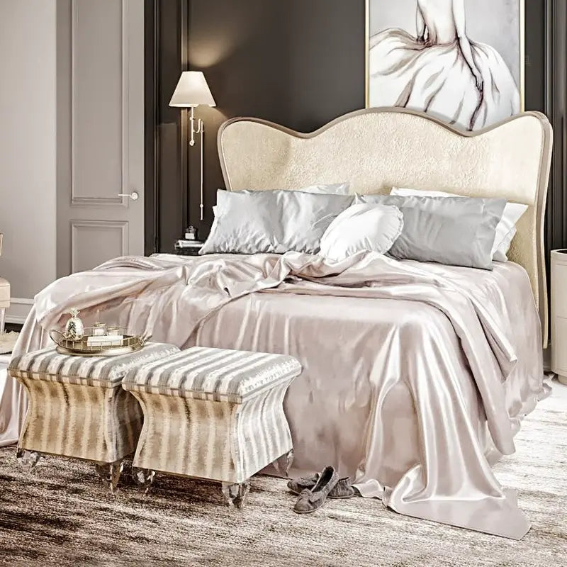 Léon Elegant Retro Double Bed Design