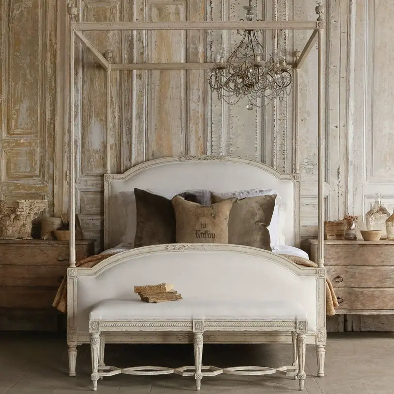 Isabella Light Luxury Retro Wedding Bed Design