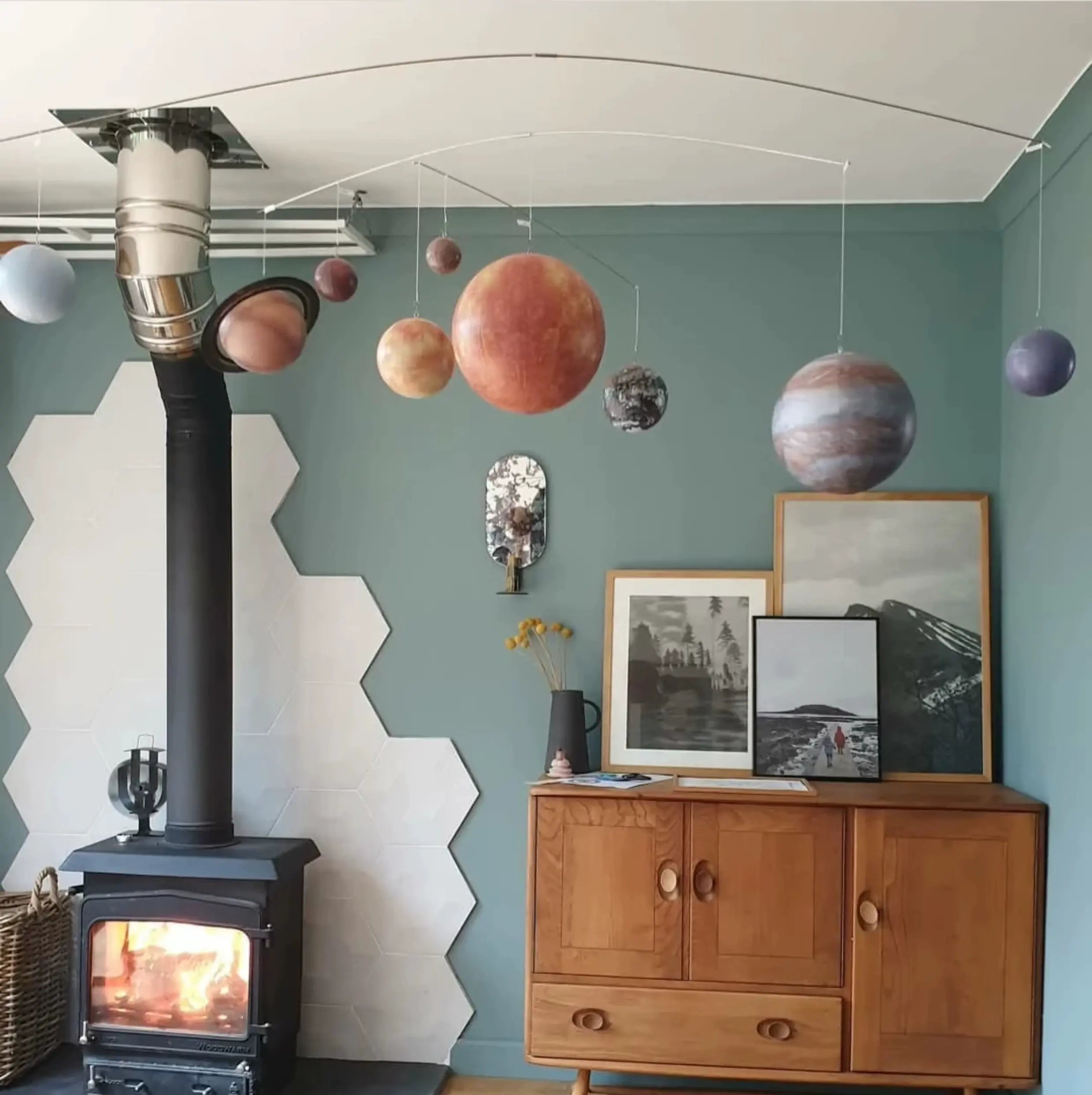 Mirabelle Authentic Models Solar System Decoration