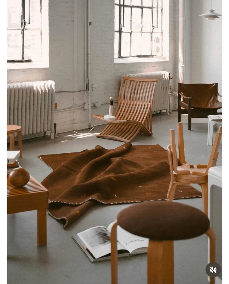 Vintage Mid-Century Modern Designer Slatted Wood Lounge Chair Timeless Style