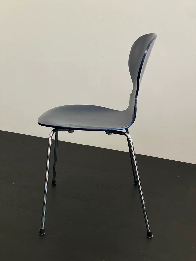 Iconic Arne Jacobsen Ant Chair: Four-Legged Stackable Plywood Danish Design