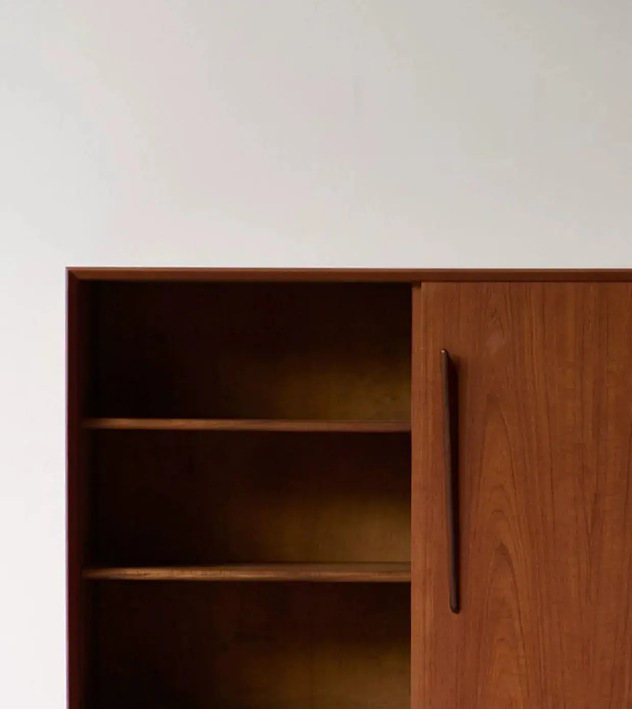 Jerzy Retro Modern Teak Tableware Storage Cabinet