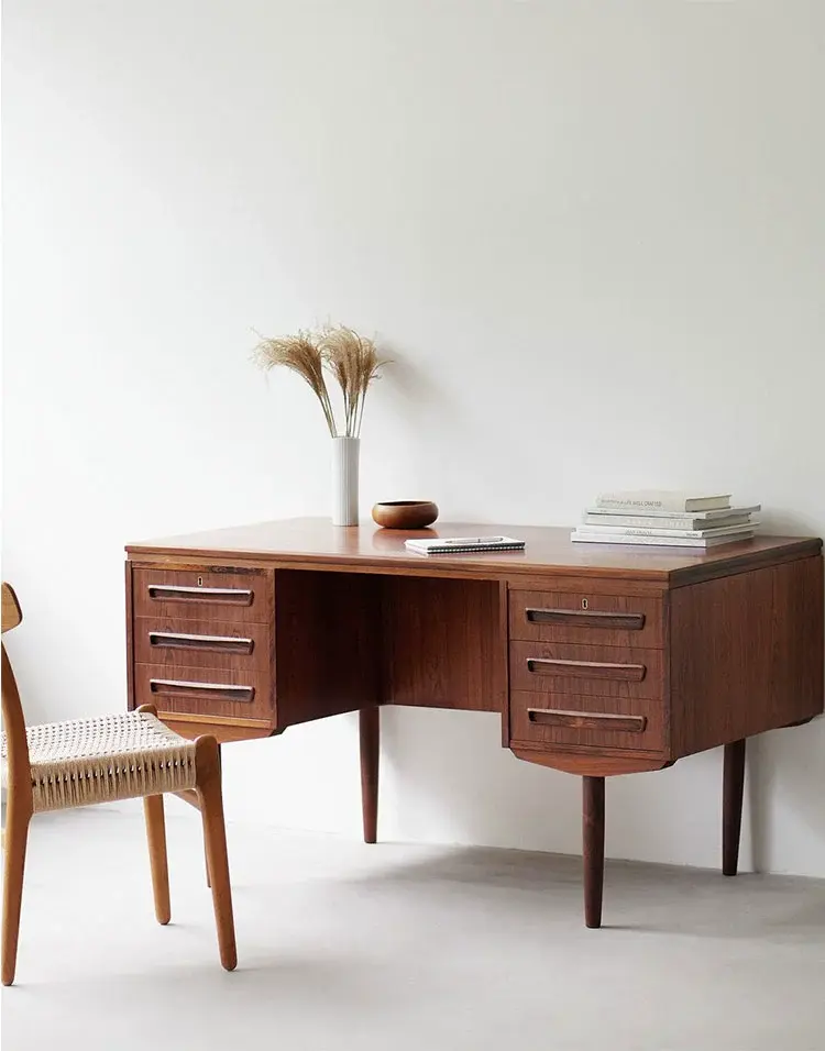 Étienne Retro Black Walnut Cherry Wood Desk